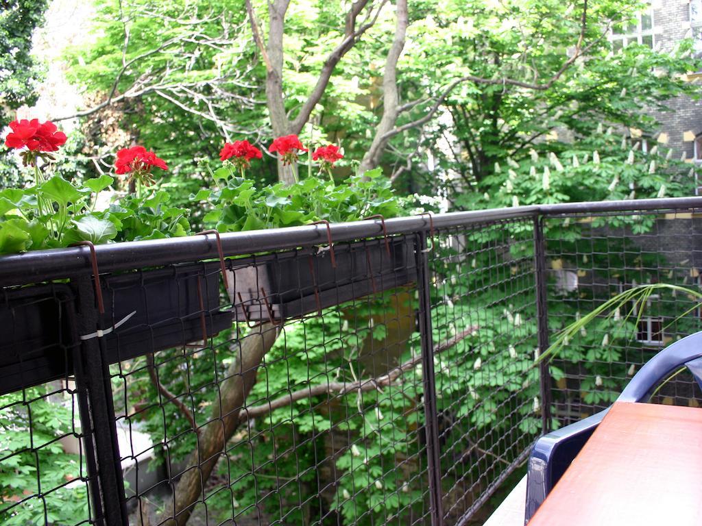 Arriva Balcony Studio ブダペスト エクステリア 写真